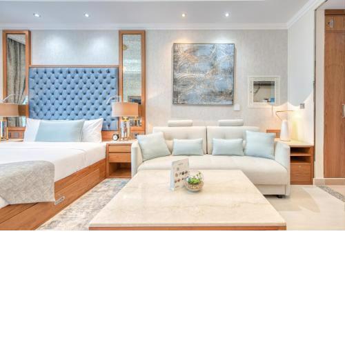 Pristine Studio at Bayz by Danube Business Bay by Deluxe Holiday Homes