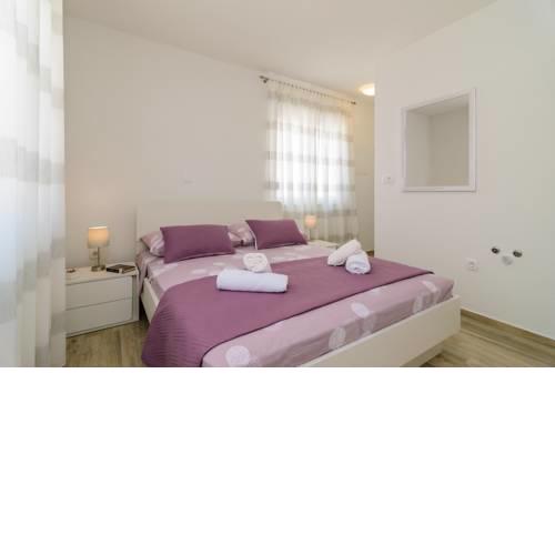 Privat room Luka