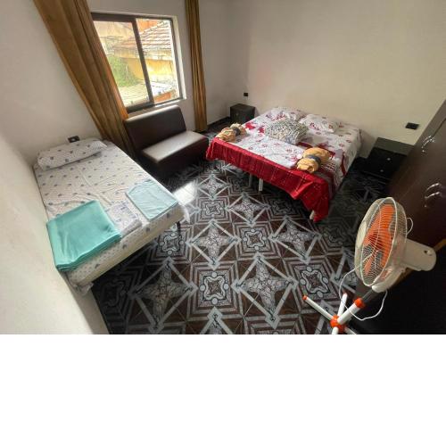 Private Flat In House 17
