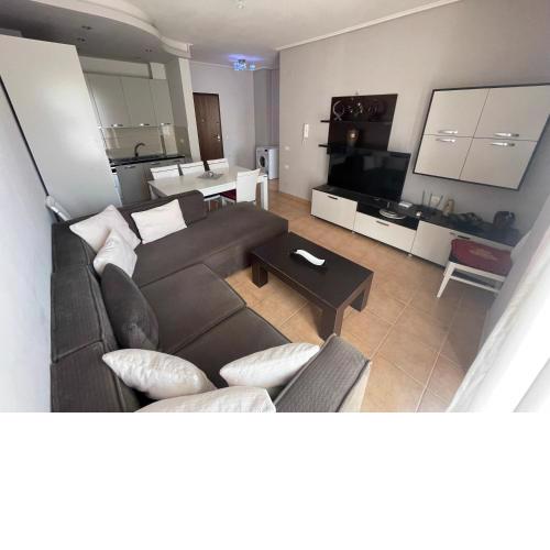 Private Furnished Cosy Apartment in Vlora.