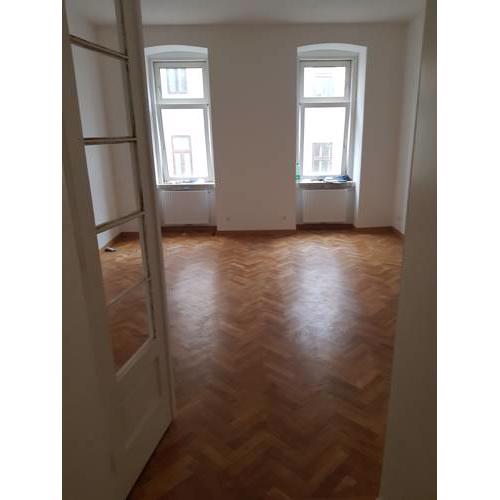 Private king size room with shared bathroom