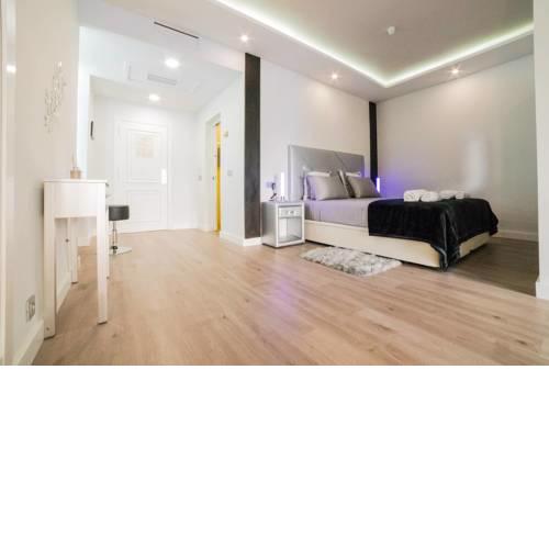 Private Modern Studio in the Hotel Pyr of Puerto Banus