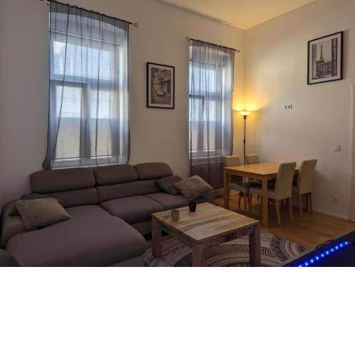 private room or apartment vienna
