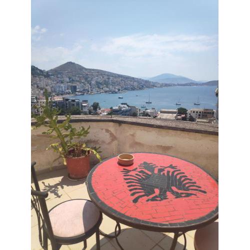 Private Studio Sea View 2 minutes away from beach