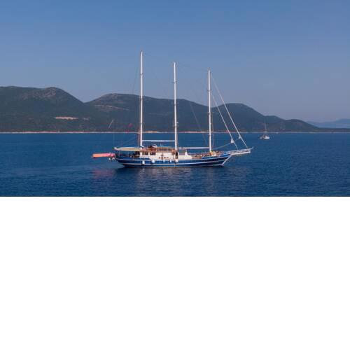 Private Yacht Hostel