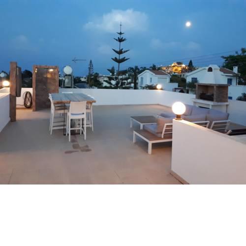 Profitis Elias Penthouse apt. near the sea