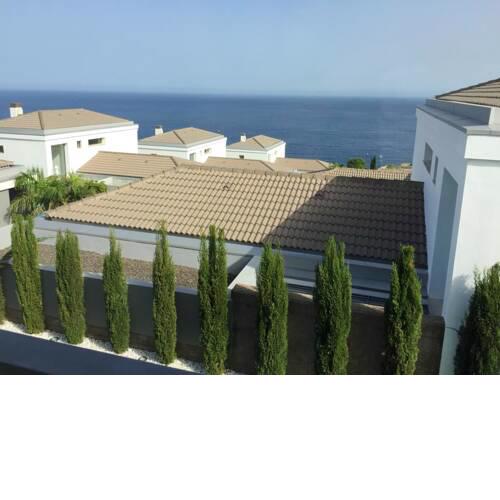 Property with 3 bedrooms in Sta Ursula with wonderful sea view and enclosed garden 5 km from the beach