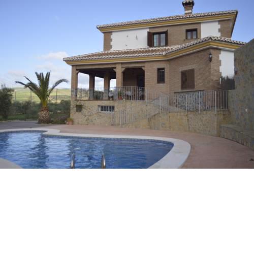 Property with private pool nr Caminito del Rey