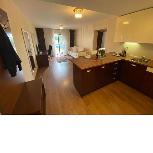 Prostorný dvoupokojový apartmán 52m2