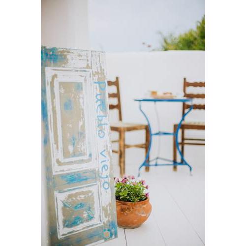 Pueblo Viejo Suites