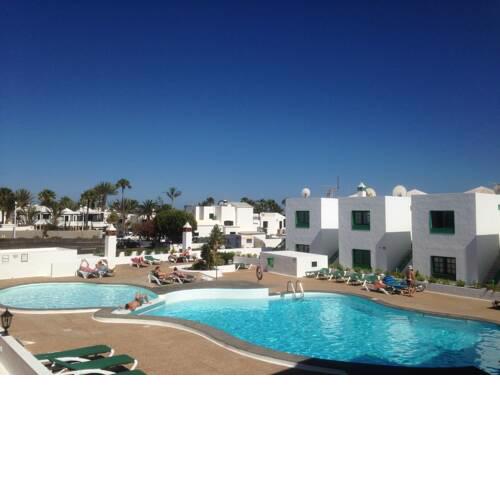 Puerto del Carmen Apartment Sleeps 4 with Pool and WiFi
