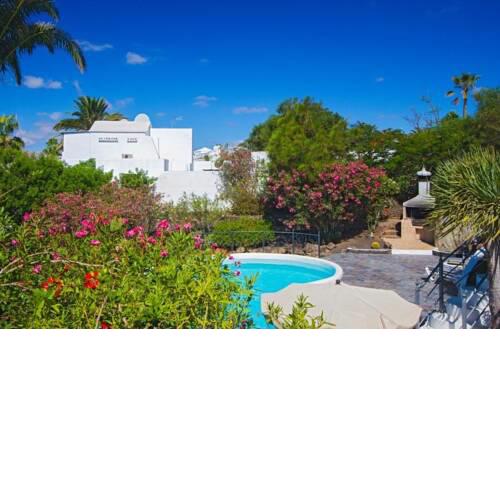 Puerto del Carmen Villa Sleeps 8 Pool Air Con WiFi