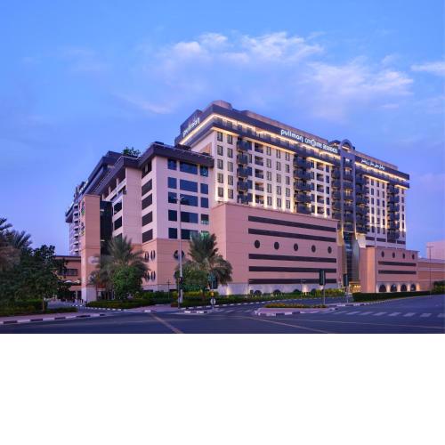 Pullman Dubai Creek City Centre Residences