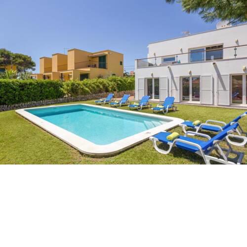 Punta Prima Villa Sleeps 6 with Pool Air Con and WiFi