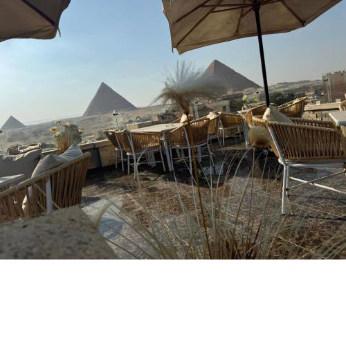 Pyramids and sphinx Magic