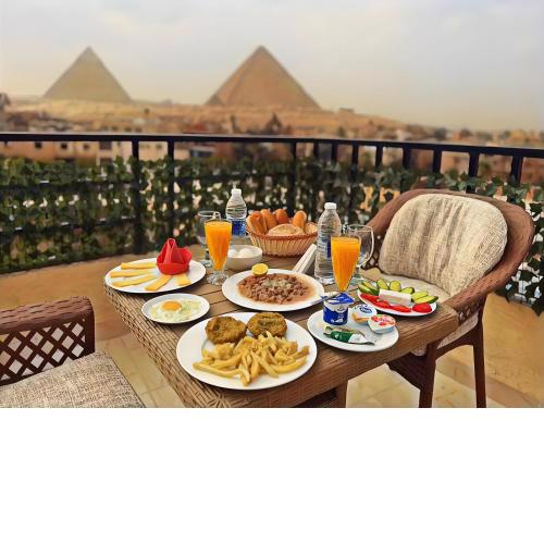 Pyramids Crypt Hotel