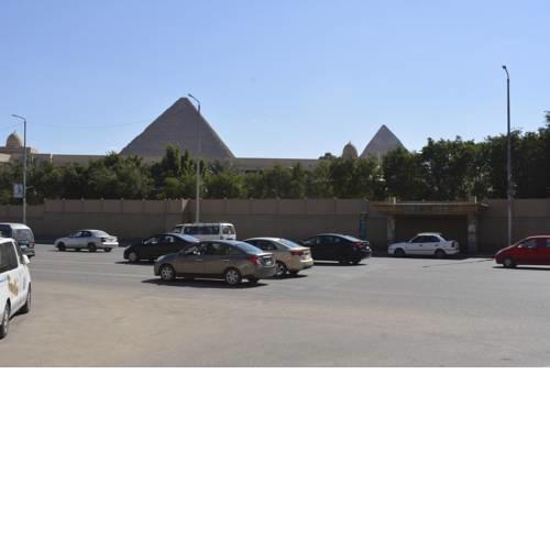 Pyramids Garden Motel