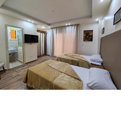 Pyramids Gardens Hotel