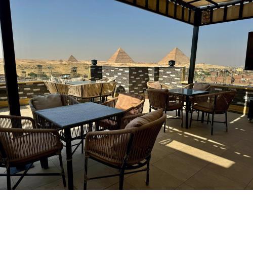 Pyramids heart view hotel