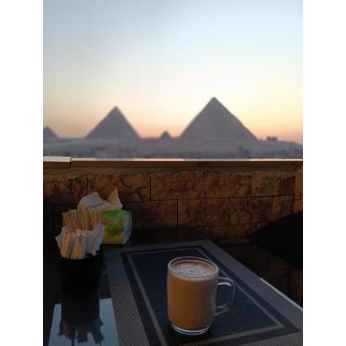 Pyramids Hills Hotel