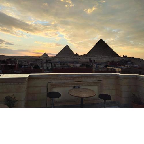 pyramids live in