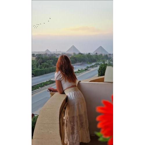 Pyramids sunrise inn