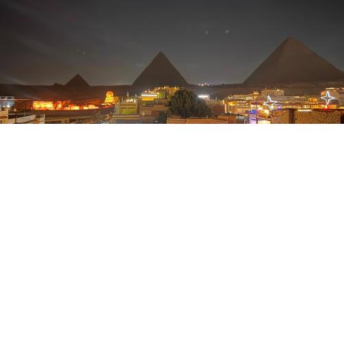 Pyramids Top view inn