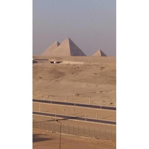 pyramids view apartment
