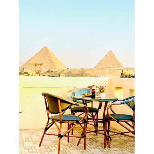 Pyramids View & GEM view Boutique