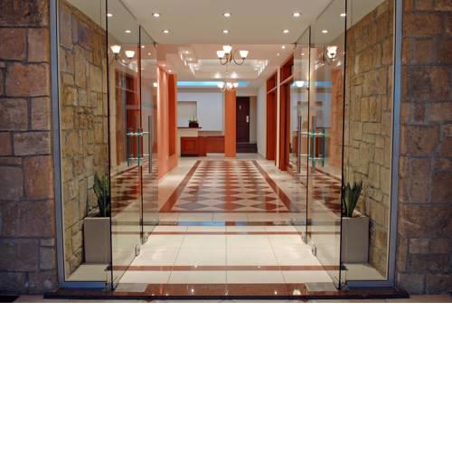 Pyramos Hotel