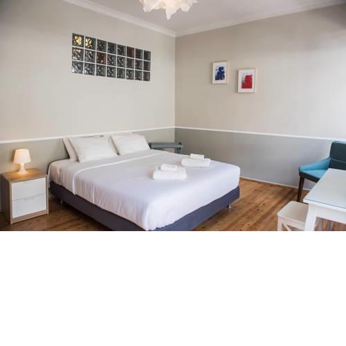 QR #Isabelle - Cozy & Bright City Centre Apartment