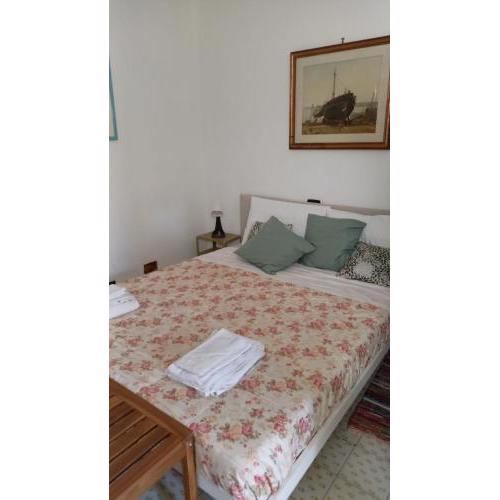 Quiet Apartment in Rome near Metro