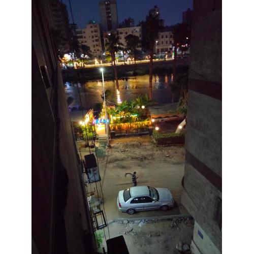 Quiet Apartment on Cairo Nile