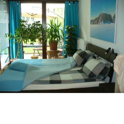 Quiet Appartment with Garden in Central Prague