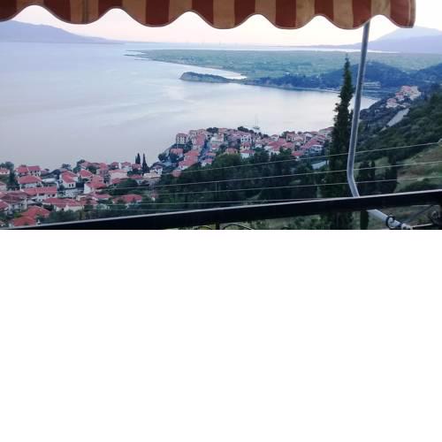 Quiet house for vacations with excellent view !!!