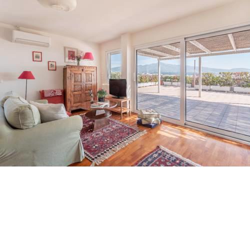 Quiet Loft with Panoramic View on Athens