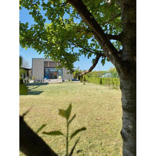 Quiet Sea Villa with a Private Garden