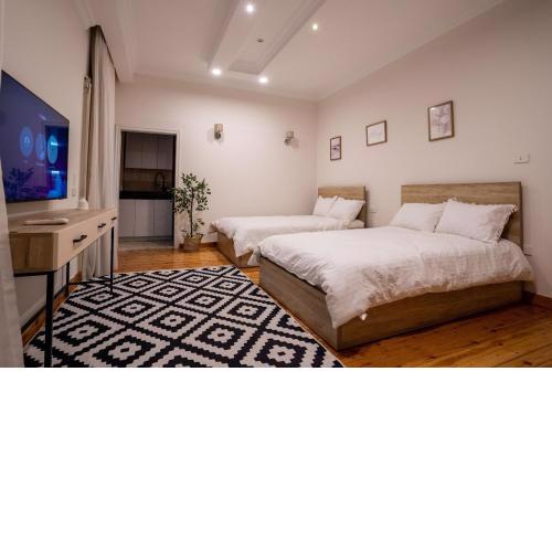 R Suites Wonderful studio with balcony G06