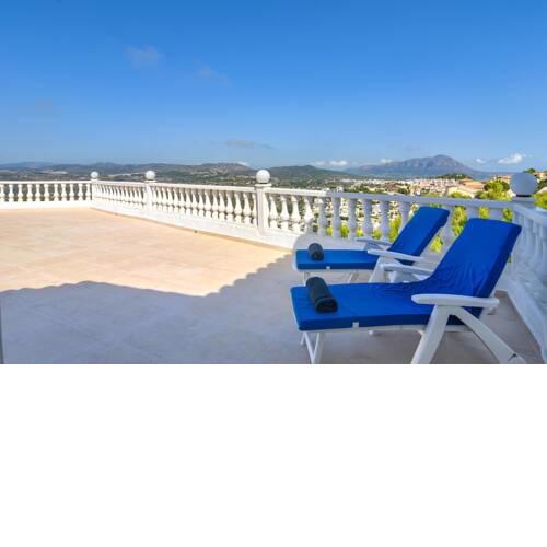 Rada de Moraira Villa Sleeps 4 with Pool Air Con and WiFi