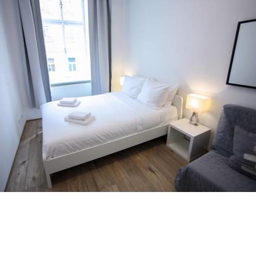 Radiant apartment in historical center