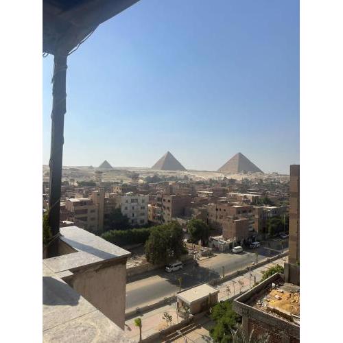 Radiant pyramids Inn
