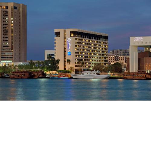 Radisson Blu Hotel, Dubai Deira Creek