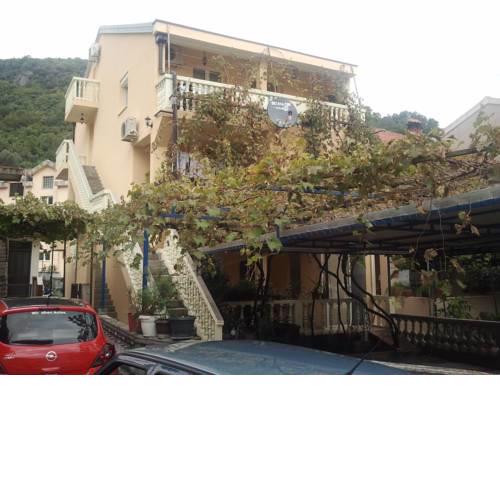 Radović Apartments