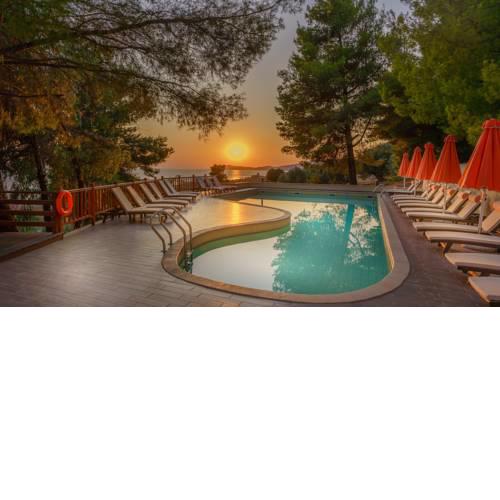 Rahoni Cronwell Park Hotel Adults Only