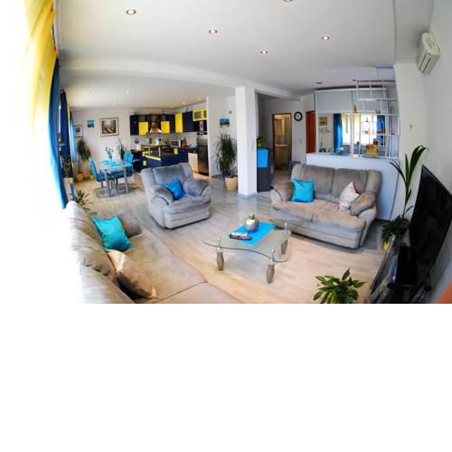 RAJKA APARTMENTS