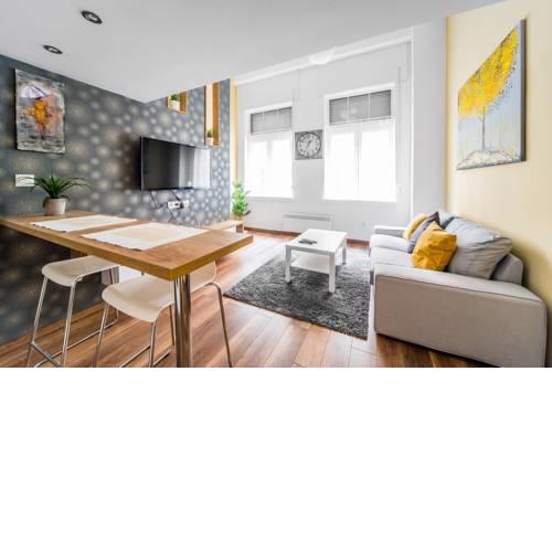 Rákóczi Stylish Entire Apartment