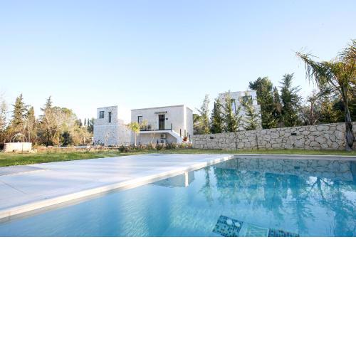 Rans Luxury Villas & Suites in Corfu with swimming pool