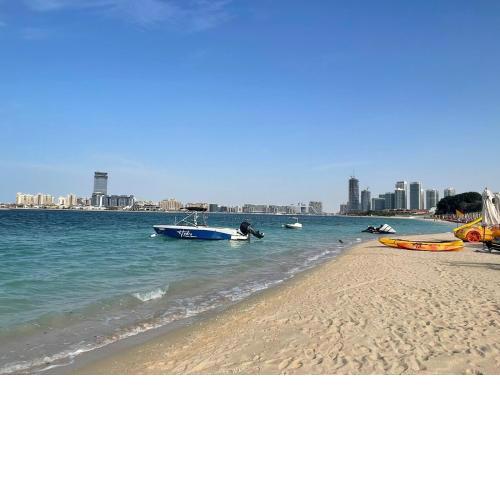 Rare Gem - 5 BHK Villa Taj Grandeur, Palm Jumeirah