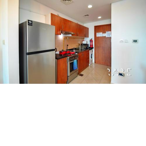 Rare Holiday Homes - Studio in Crescent Tower near City Center Mall - R712 IMPZ