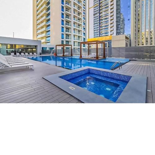 Rare Holiday Homes in Studio One Tower Close to Ain Dubai - R312 Dubai Marina
